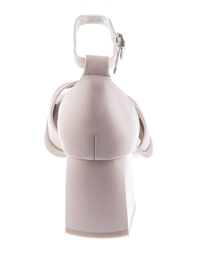 702685-5 Босоножки